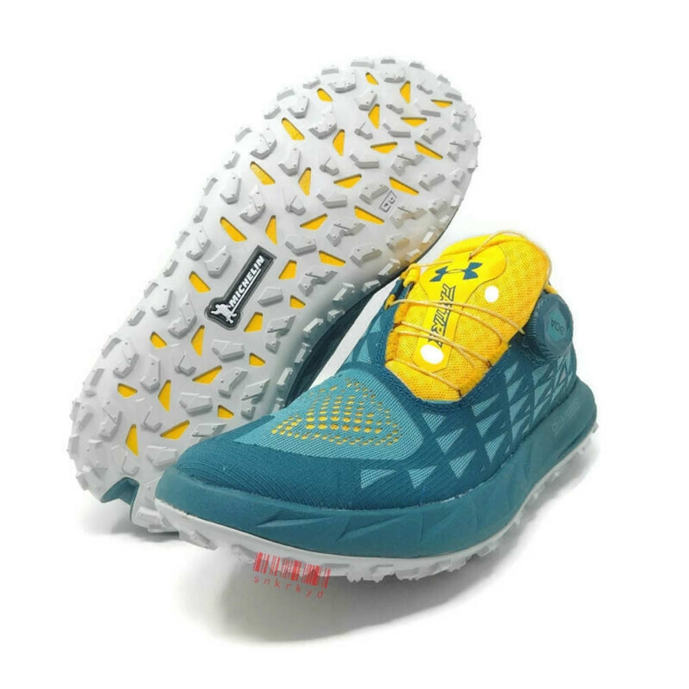 Women's Under Armour UA Fat Tire 3 New w/out box